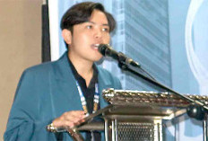 Menginspirasi Mahasiswa Lain