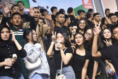 Totalitas Suporter SMANTA Palembang, GOR Dempo Bergemuruh di Honda DBL 2025