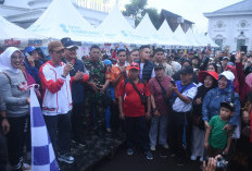 Ratu Dewa Lepas Jalan Sehat PALTV 2026, Ribuan Warga Kemuning Tumpah Ruah!