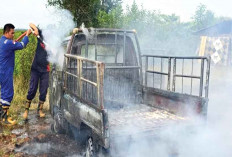 Warga Babat Toman Heboh, Mobil Pick-Up Terbakar, Diduga Angkut Barang Ilegal Ini  