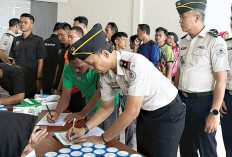 Usai Apel, Tes Urine Semua Pegawai-Warga Binaan Rutan Kelas I Palembang