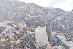 Sehari Bisa Kumpulkan Rp50 Ribu dari Sampah Plastik 