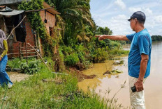 Ngeri! Abrasi Sungai Rawas Meluas, Tujuh Rumah Warga Terancam Longsor