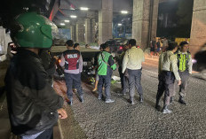 Pengendara Yamaha Vixion Tewas Usai Tabrak Truk Fuso Mogok di Sukarami Palembang