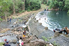 Pemandian Mencar Jaya Jadi Alternatif Wisata, Air Jernih Berasal dari Mata Air Dalam Hutan