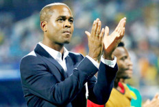 Kluivert Resmi Latih Timnas