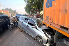 Truk Kontainer Parkir Picu Laka Maut, Ditabrak Calya, Penumpang Tewas