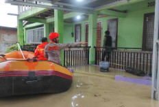 Hujan Deras Semalaman, Lahat Dilanda Banjir Parah Ganggu Aktivitas Warga dan Kendaraan