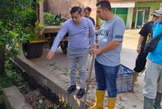 Camat Alang-Alang Lebar Ajak Warga Bersatu dalam Gotong Royong untuk Kebersihan Lingkungan, Ini Katanya!