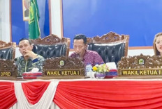   Rapat Banggar Bersama OPD, Ketua DPRD Empat Lawang Viral Merokok, Darli: Bukan Saya Saja, Wakil Ketua I juga