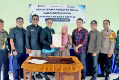 PT Bukit Asam Tbk Serahkan Fasos dan Fasum di Muara Enim, Dukung Permukiman Layak