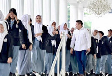  Luncurkan Program Istana  untuk Anak Sekolah 