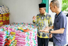 Cek Bantuan, Pj Bupati H Apriyadi Tegaskan Perusahaan Harus Pro Aktif Bantu Warga  Korban Banjir, Ini Katanya!
