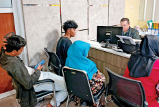 Lagi Mabar, Dibacok Celurit