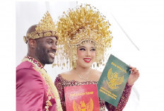 Gadis Meranjat Dinikahi Bule Amerika, Ada Keluarga Komunikasi melalui Google Translate