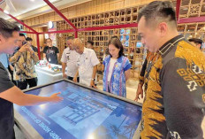 Universitas MDP Tampilkan Rumah Inovasi dan Robot Canggih di International Education Fair Palembang