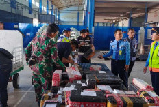 Kargo Bandara SMB II Palembang Gagalkan Pengiriman Ratusan Slop Rokok Ilegal Tanpa Cukai, Ini Penampakannya!