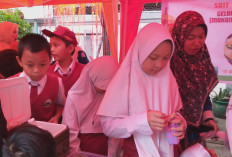 Siswa SD IT Harapan Mulia Gelar Market Day dan Pentas Seni untuk P5