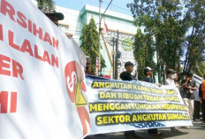 Desak Kembalikan Jalur Sungai Lalan, Pasca ambruknya Jembatan P.6