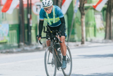 Presiden Persebaya Tuntaskan Tantangan Ultra Cycling Bentang Jawa 2025