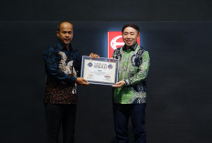 Hino Pertahankan Predikat Top Brand 2025, Bukti Konsistensi di Jalur Kendaraan Niaga