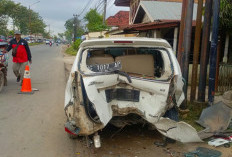 Tabrakan Dua Mobil di Kertapati, Satu Penumpang Tak Sadarkan Diri, Sopir Melarikan Diri