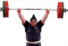 Harapan Terakhir Indonesia, Doa Ayah Iringi Nurul Akmal, Lifter Putri Kelas +81 kg 