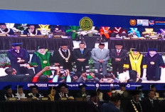 Kukuhkan 4 Guru Besar Baru UM Palembang, Salah Satunya Prof Sri Rahayu Ketua Forketas Sumsel