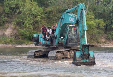 Mantap! Satgas Gabungan Polda Sumsel Amankan 3 Excavator dari Tambang Liar, Ditemukan di Hutan Muara Enim