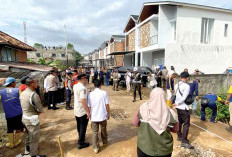 Bongkar Jembatan Perumahan, Kasat Pol-PP: Tidak Kantongi Izin dan Sebabkan Banjir