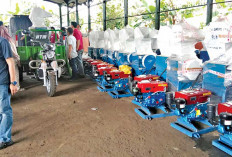 Dorong Pendirian Bank Sampah Induk Baru, 24 Bank Sampah Unit Ambil Mesin Cacah Plastik