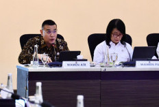 Wamen Ossy Paparkan Progres Pengadaan Tanah Huntap Korban Erupsi Lewotobi ke Menko PMK