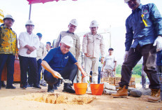 Groundbreaking Pabrik Minyak Merah di Muba Oleh Menteri Koperasi UKM Didampingi Pj Bupati Sandi Fahlepi 