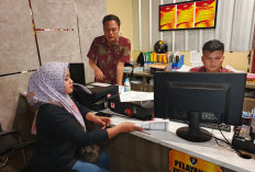 Hanya 29 Detik, Motor Honda Beat Raib dari Parkiran Alfamart Jakabaring