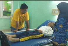 Wow! Makan Snack Kantin Berkemasan Asing, 10 Siswa SD di Muba Keracunan Massal