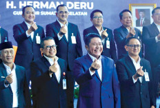 Muhamad Suryadi Nakhoda Baru Bank Sumsel Babel, Gubernur Ingatkan Pentingnya Jaga Kepercayaan dan Inovasi 