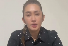 Profil dan Biodata Nafa Urbach, Artis Senior yang Viral Setelah Disorot Netizen