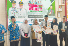 Bank Sumsel Babel Apresiasi Pelajar Berprestasi Lewat Tabungan Junior