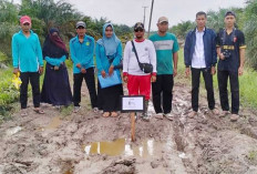 Gencarkan Pembangunan Infrastruktur Jalan Desa, Desa Agung Jaya, Kecamatan Lalan, Kabupaten Musi Banyuasin 