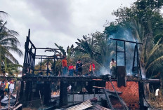 Korslet, Rumah Warga Hangus Terbakar