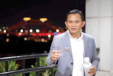 Enam Botol Plastik Dihargai Thumbler 