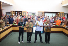 OKU Timur Matangkan Persiapan Menuju Piala Adipura 2025, Bupati Enos Dorong Regulasi Ketat Sampah