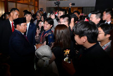 Kedatangan Presiden Prabowo Subianto ke Tiongkok Disambut Antusias Mahasiswa dan Warga di Beijing