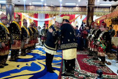 Gubernur Bengkulu H Rohidin Mersyah Raih Penghargaan Kehormatan dari Lembaga Adat Melayu Jambi, Ini Gelarnya