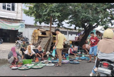 Pasar Kayuagung: Kondisi Lebaran ke-2 dengan Sedikitnya Pedagang yang Buka