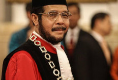 Setelah Dicopot dari Ketua MK, Kini Anwar Usman Dilaporkan Pula ke KPK . Ini Sangkaannya..