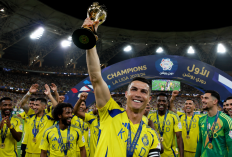 Ronaldo Akhirnya Angkat Trofi! Al Nassr Juara Liga Arab Setelah Hancurkan Damac FC 4-1
