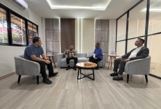 Raffi Ahmad & Wakil Ketua DPR Sufmi Dasco Ahmad Sambangi Dahlan Iskan di Kantor Disway, Ada Apa?