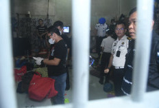 Operasi Senyap Tengah Malam, Dua Kamar Rutan Palembang Dibongkar Habis!