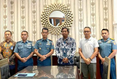 PLN Perpanjang Kerja Sama dengan TNI AL Babel untuk Amankan Kabel Laut 150 kV Sumatera-Bangka